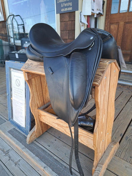 17.5" Custom Saddlery Advantage R Monoflap Dressage Saddle
