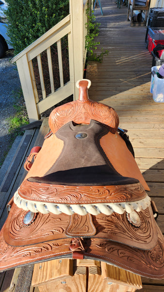 17" Double T Trail Saddle