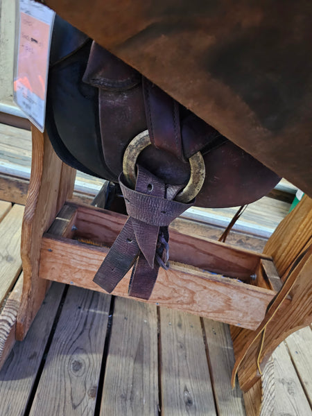 15" Simco Buena Vista Endurance saddle