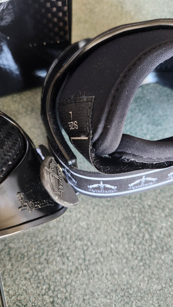 NEW Veredus Carbon Shield Boots