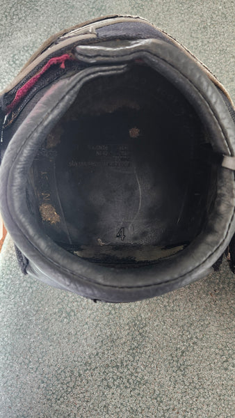 Size 4 Cavallo Hoof Boots