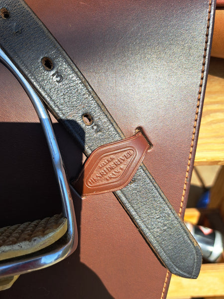 17.5" HDR Pro A/O English Saddle