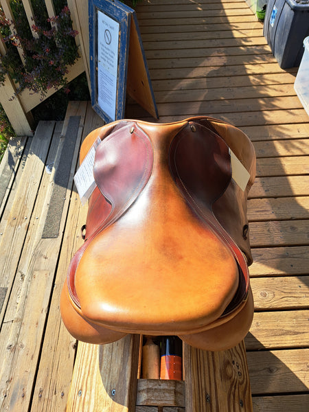16.5" Bates Caprilli Close Contact Jump Saddle