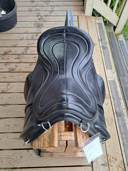 16" FreeForm SB Treeless Saddle