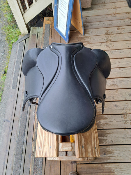 NEW 17-18" Easy Trek Classic Dressage Saddle