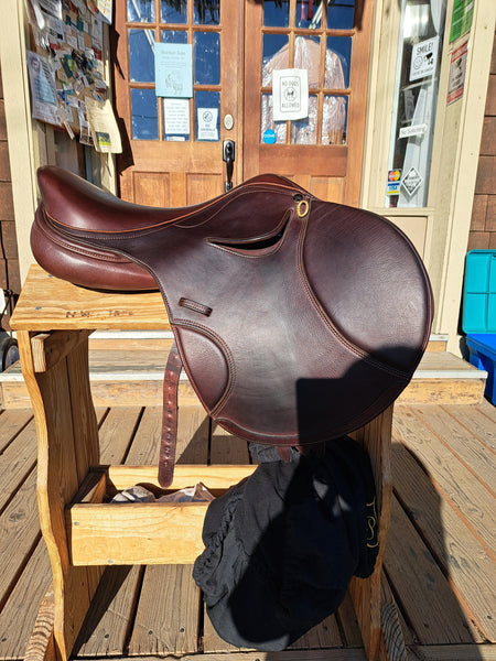 17" Peter Horobin Close Contact Saddle