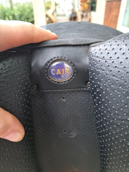 18" Wintec Pro Contourbloc Dressage Saddle