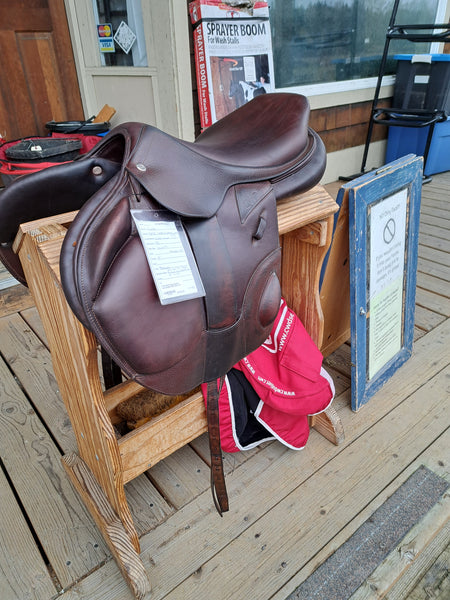 18" CWD SE12 Cross Country jumping saddle
