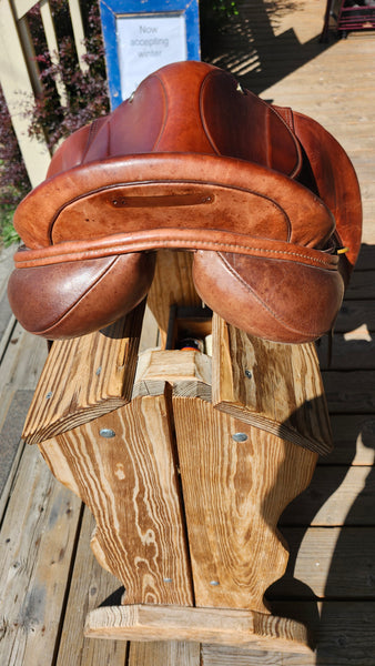 16.5" Harry Dabbs English Saddle