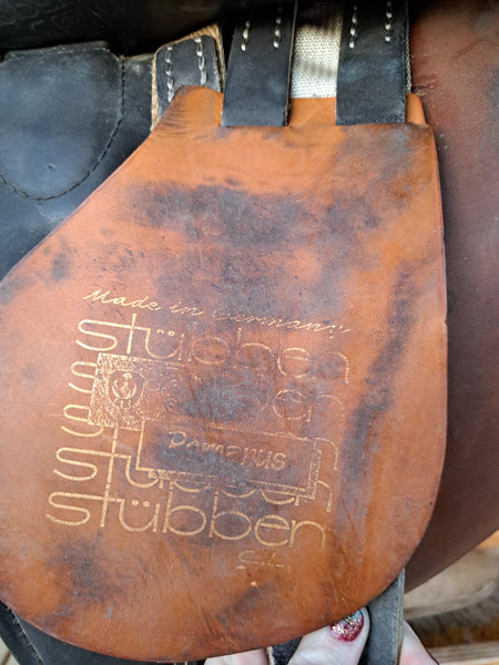 18" Stubben Romanus Dressage Saddle