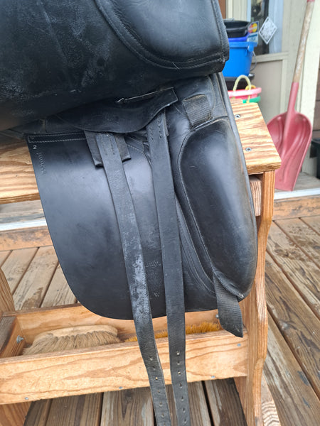 17.5" County Warmblood Dressage Saddle