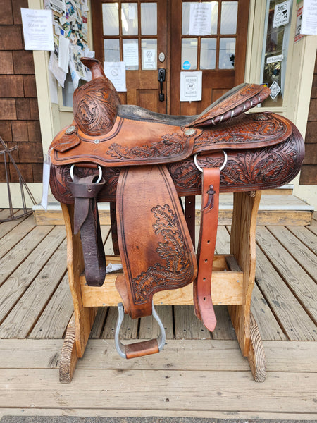 16" Western Saddlery Trail Saddle