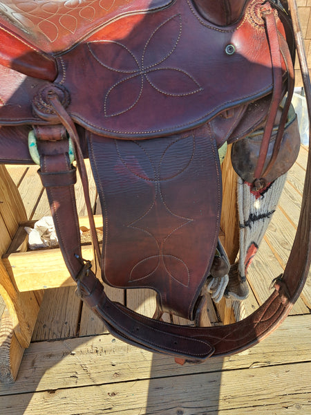 16" Custom Ranch / Trail Saddle