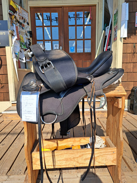 ON TRIAL 16" Abetta Western Trail Saddle