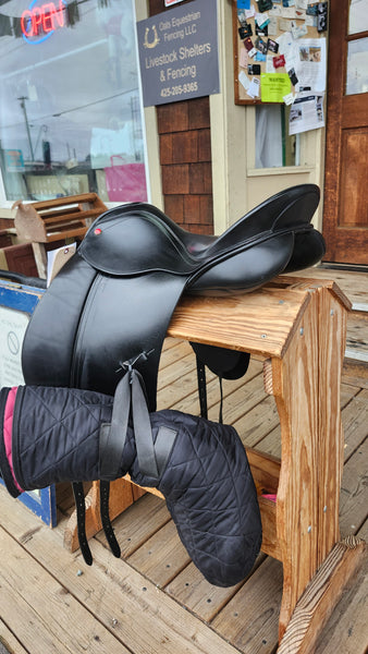 18" Albion Legend K2 Desaage Saddle