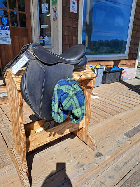 16.5" Wintec All Purpose English Saddle