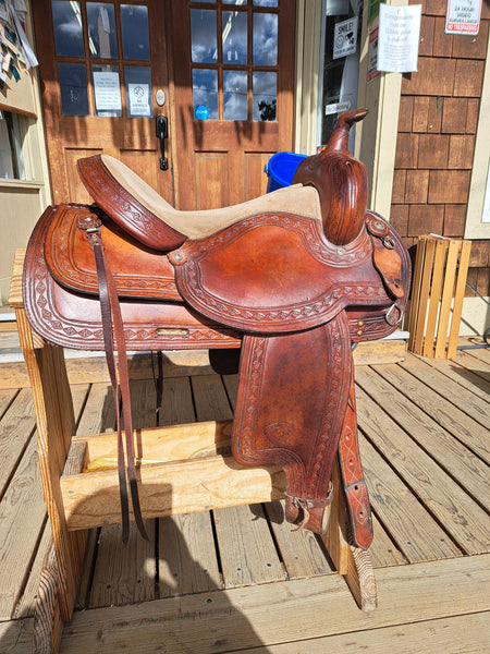 On Trial 16" TexTan Western Trail Saddle