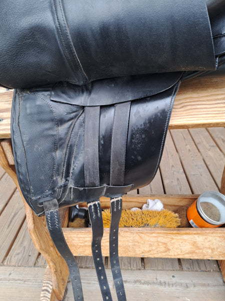 17.5" Albion Style Dressage Saddle