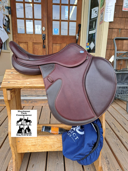 17.5" Connect Saddles Rialto SB Jump Saddle