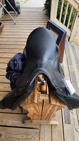 16" Passier Compact Dressage Saddle