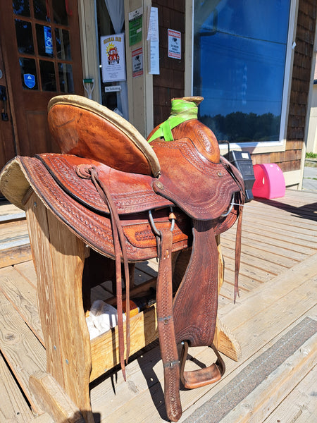 15.5" Circle T Wade Ranch Western saddle