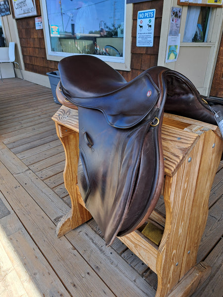 18" Jeffries Falcon Adler VSD Jumping Saddle