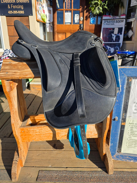 16.5" Wintec Pro Endurance Saddle