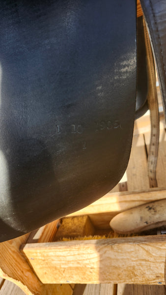 17" Crosby Dressage Saddle