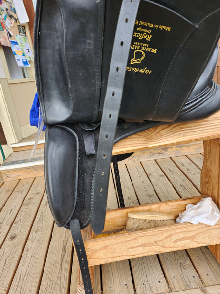 18" Frank Baines Reflex Dressage Saddle