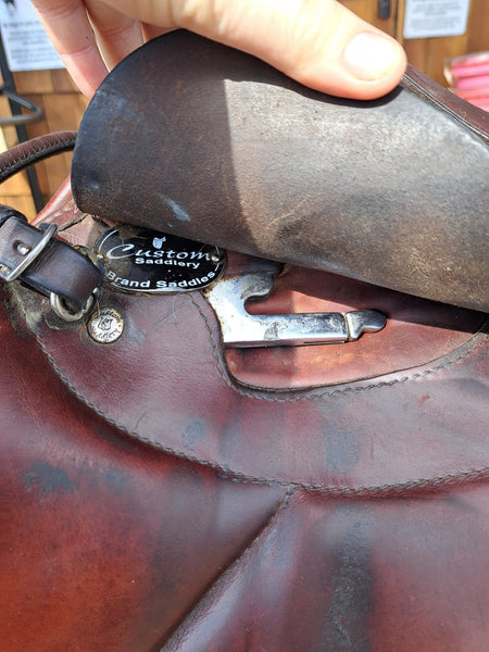 17.5" Custom Fleur De Lys Jump Saddle