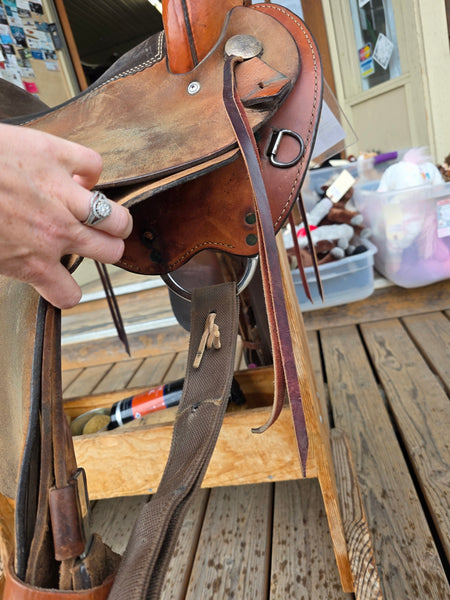 16" Ruff's Saddle Shop Barrel Saddle