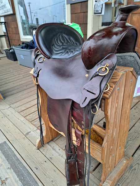 15.5" Tucker Black Mountain Trail Saddle