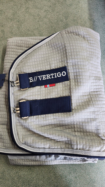 NEW 69"B-Vertigo Lyon Light Summer Sheet
