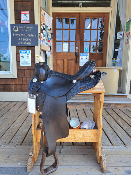 15.5" Rider's Choice Barrel Saddle