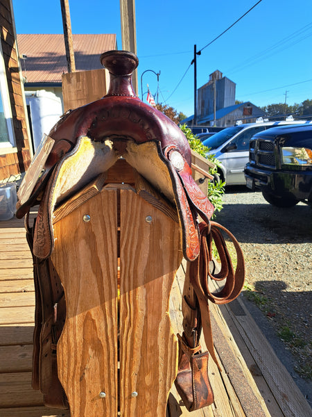 16" Hereford Tex Tan Roping Saddle
