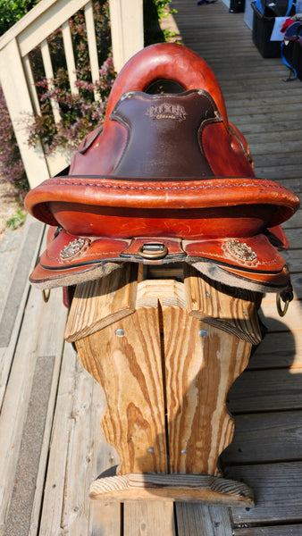16.5" Tucker T59 Endurance Saddle