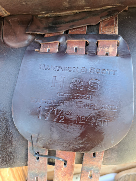 17.5" Hampton & Scott All Purpose English Saddle