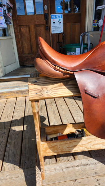 16.5" Harry Dabbs English Saddle