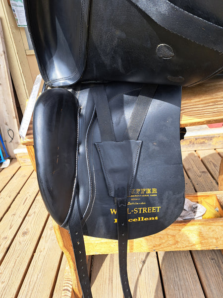 17.5" Kieffer Wall-Street Dressage Saddle