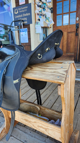 16" Wintec Synthetic Australian Endurance Saddle