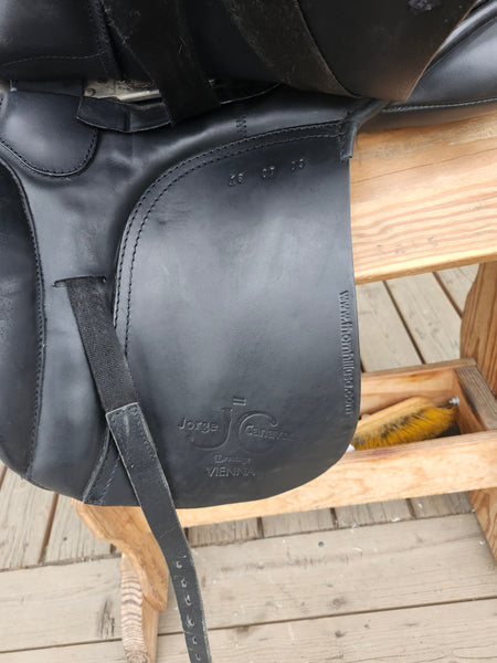 18" Jorge Canaves Vienna II Dressage Saddle