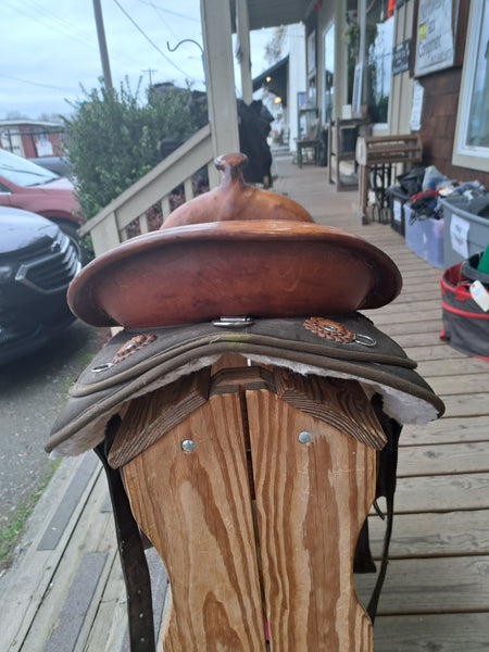 16" Fabtron Arabian Full Quarter Western Trail Saddle