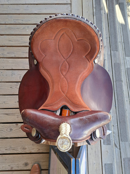 ON TRIAL 16" Blue Ridge Barrel Saddle
