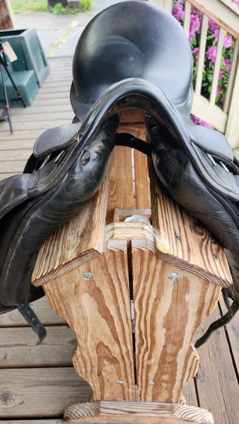18" Prestige Dressage 2000 Dressage Saddle