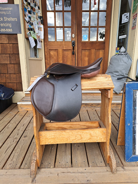 17.5" Regency Close Contact Saddle