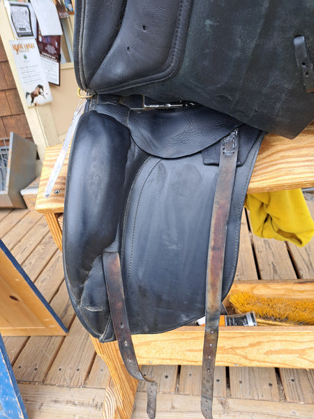 17" JRD Dressage Saddle