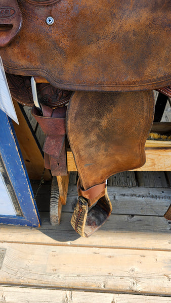 16" Yost Roping Saddle