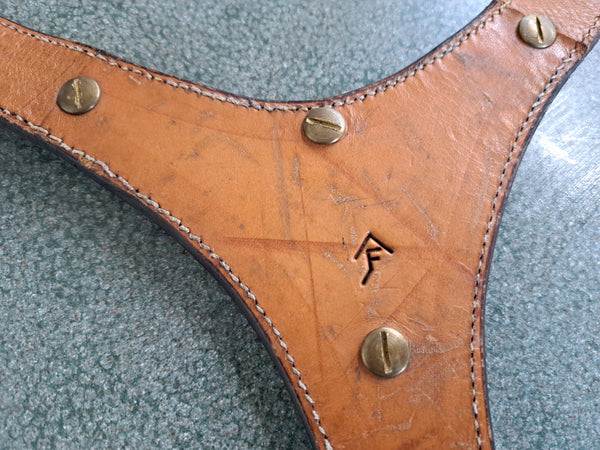 Show Breast Collar