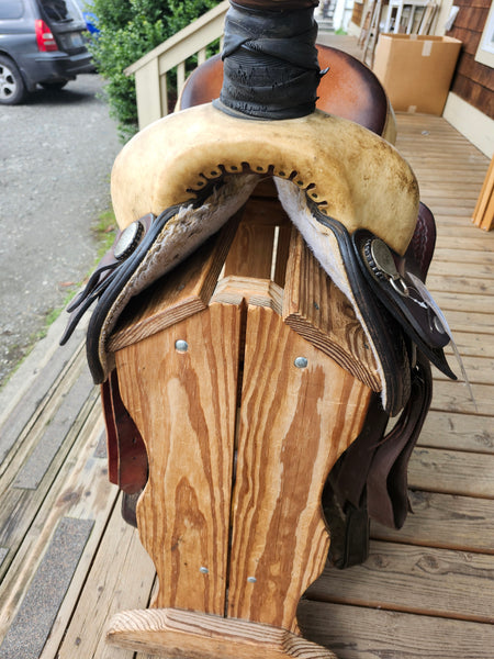 16" Custom Roping Saddle