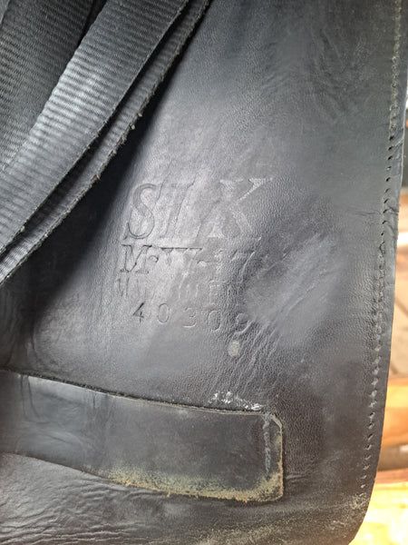 17" Albion SLK Dressage Saddle